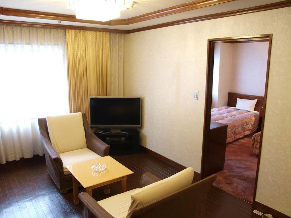 Green Hill Hotel โกเบ ภายนอก รูปภาพ